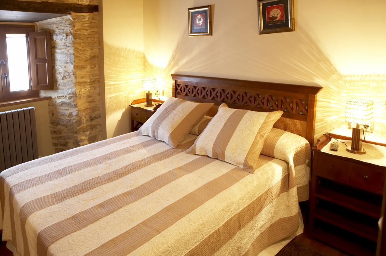 Hotel Rural Casona Trabadelo Vegadeo Esterno foto