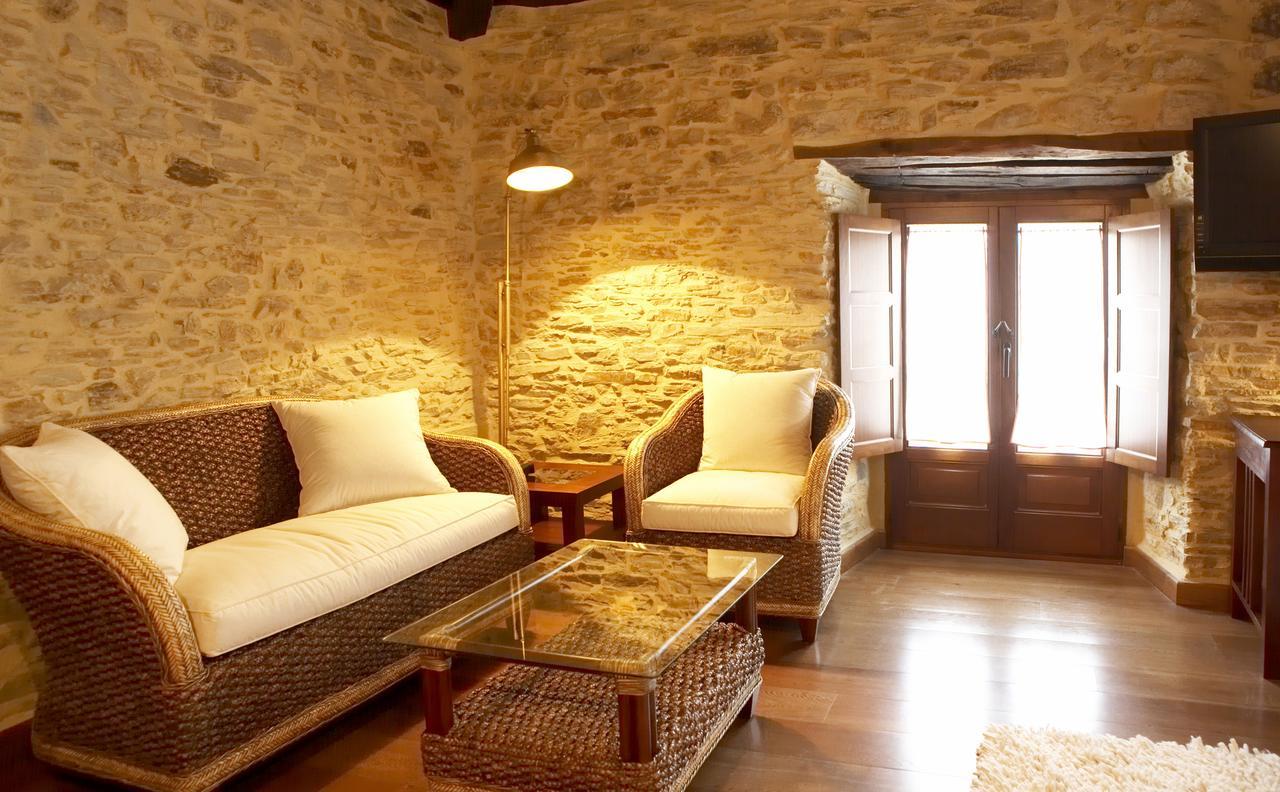 Hotel Rural Casona Trabadelo Vegadeo Esterno foto